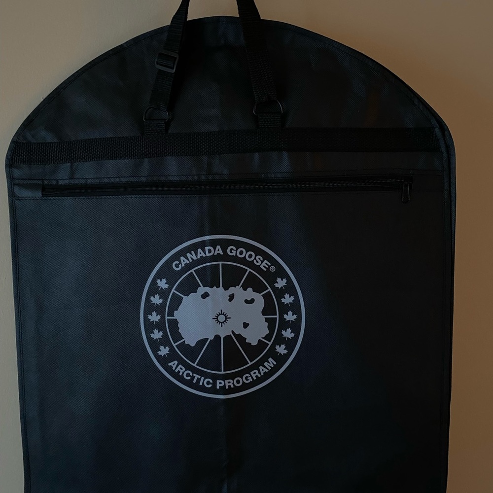 Canada Goose Garment Bag